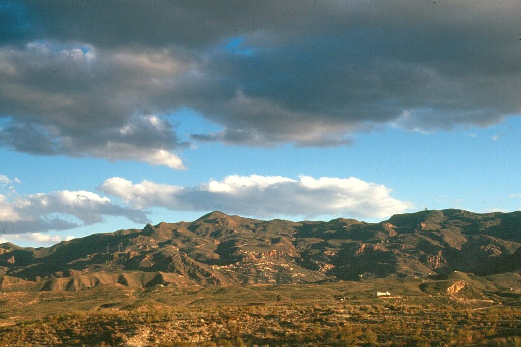 Srra Cabrera (Almeria) desde el N, 4-3-99